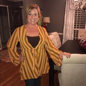 Mustard striped top
